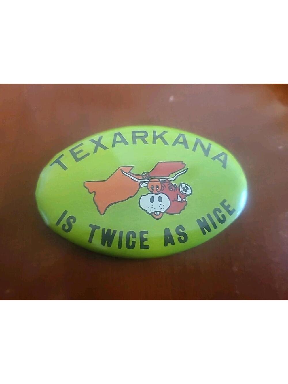 1980 Presidential Campaign Jimmy Carter & Bill Clinton Vtg Texarkana Button Pin